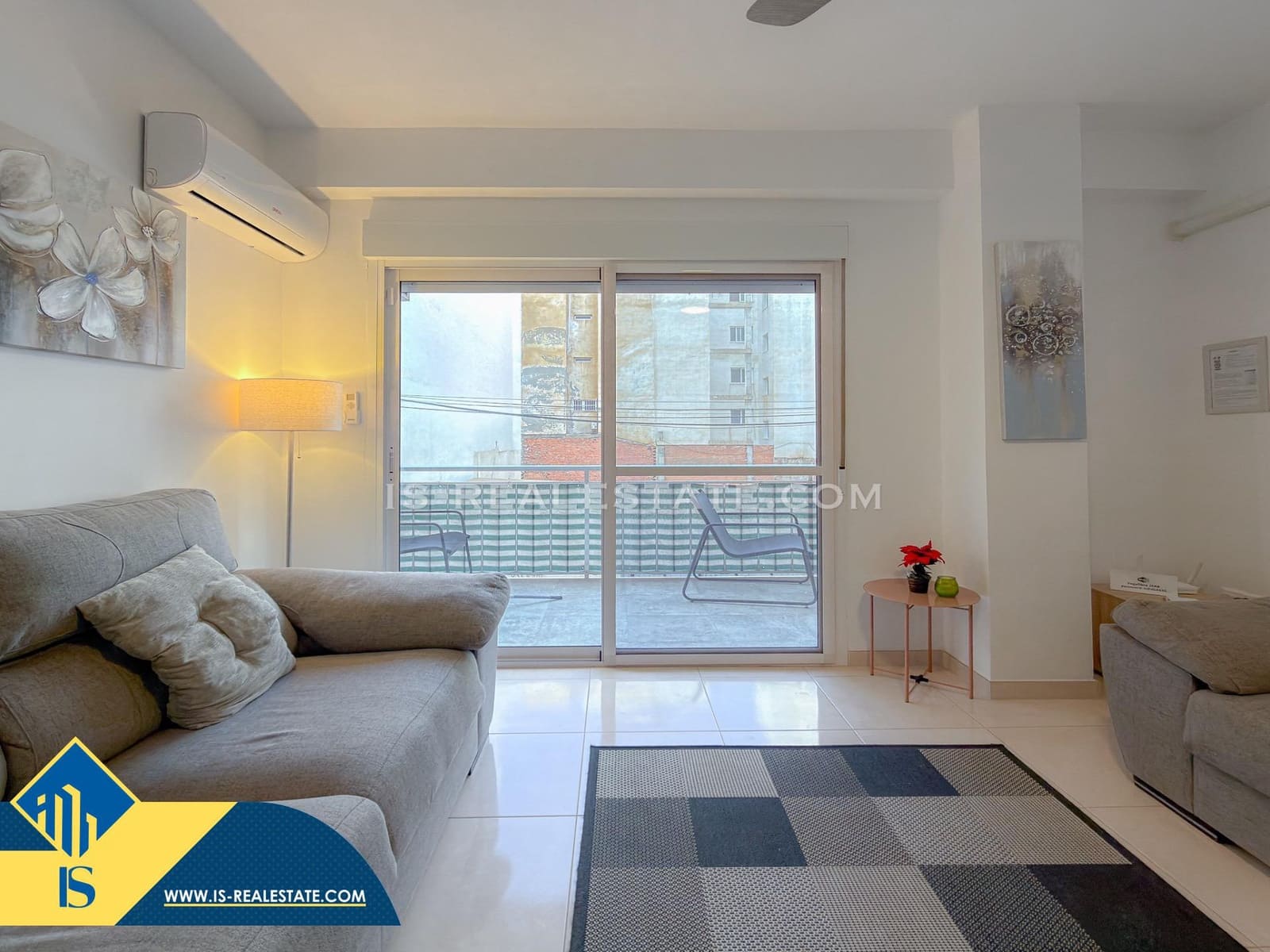 3 quarto Apartamento para venda em Torrevieja - 179 900 € (Ref: 9499755)