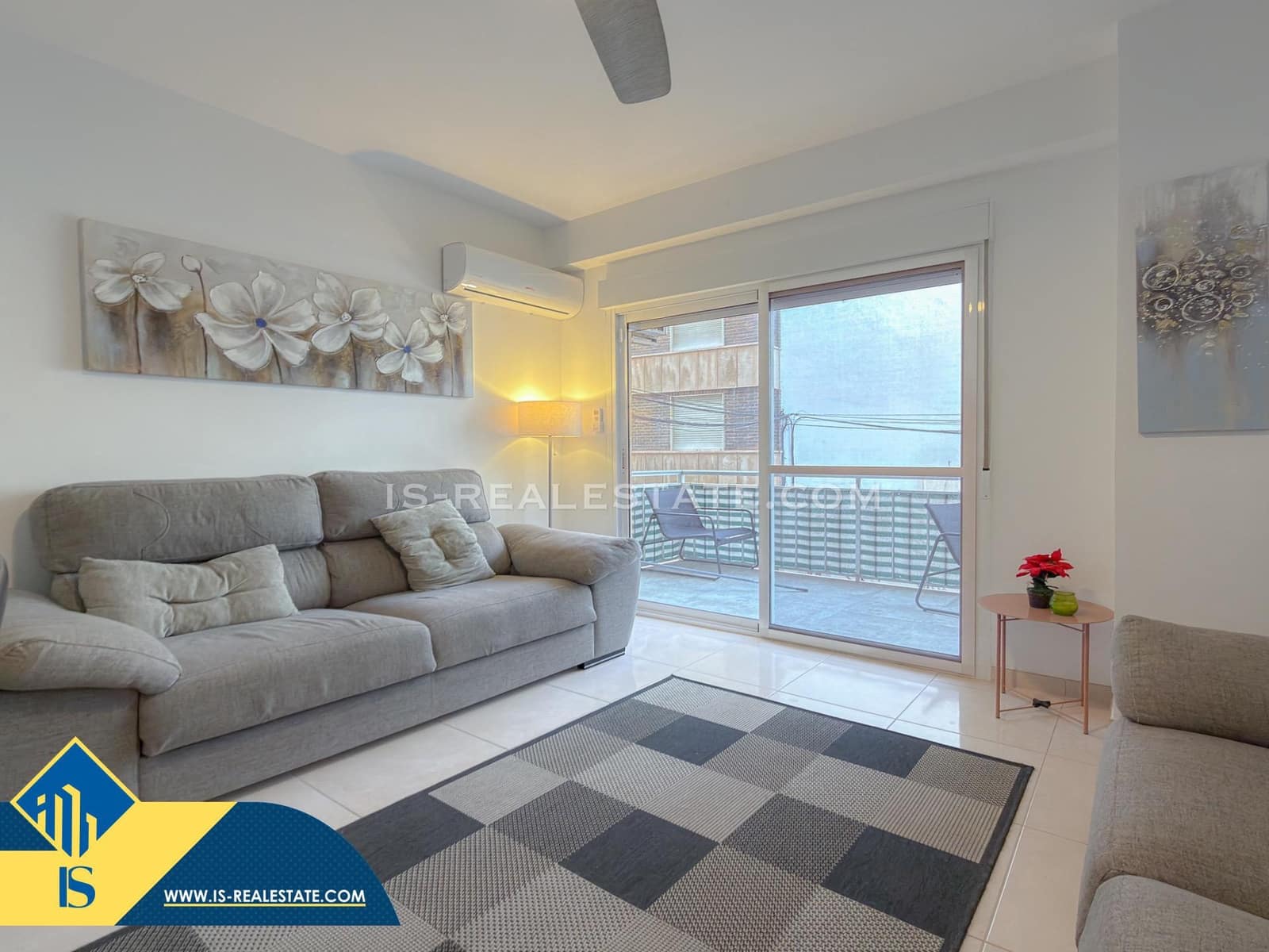 3 quarto Apartamento para venda em Torrevieja - 179 900 € (Ref: 9499755)