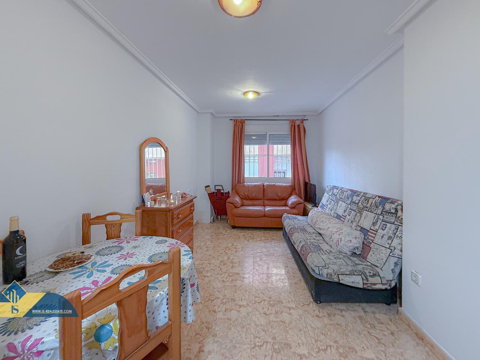 1 soverom Leilighet til salgs i Torrevieja med svømmebasseng - € 89 900 (Ref: 9502406)