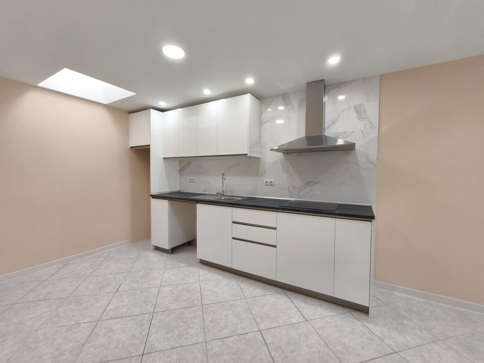 Bungalow de 2 habitaciones en Torrevieja en venta - 119.000 € (Ref: 9502410)