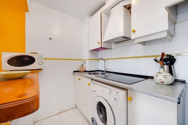 2 sovrum Takvåning till salu i San Luis, Torrevieja - 89 900 € (Ref: 9504334)