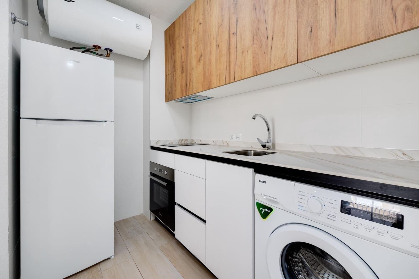 1 soverom Leilighet til salgs i Torrevieja med svømmebasseng - € 126 000 (Ref: 9508918)