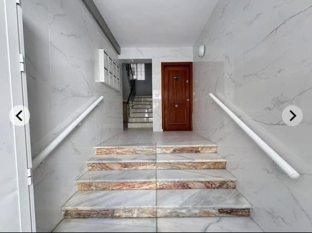 Apartamento de 2 habitaciones en Parque de las Naciones, Torrevieja en venta - 105.000 € (Ref: 9508919)