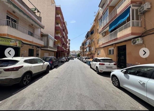 Apartamento de 2 habitaciones en Parque de las Naciones, Torrevieja en venta - 105.000 € (Ref: 9508919)