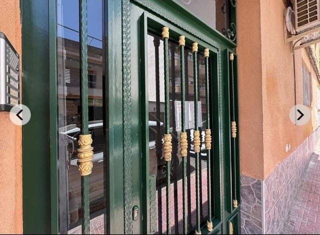 Apartamento de 2 habitaciones en Parque de las Naciones, Torrevieja en venta - 105.000 € (Ref: 9508919)