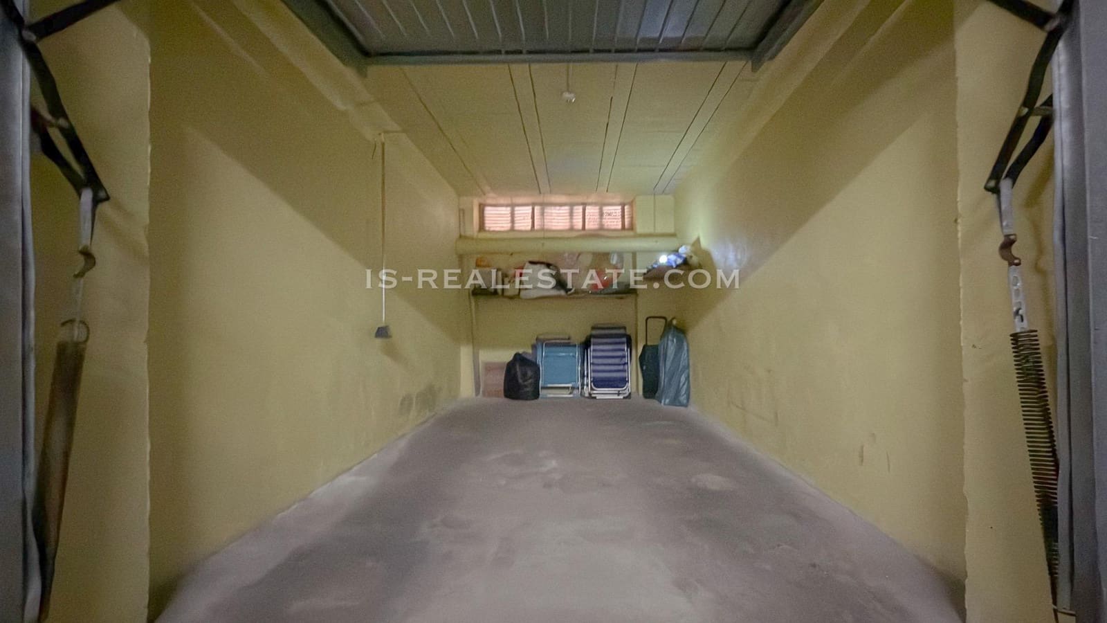 3 makuuhuone Huoneisto myytävänä paikassa Torrevieja mukana uima-altaan 
autotalli - 173 500 € (Ref: 9513452)