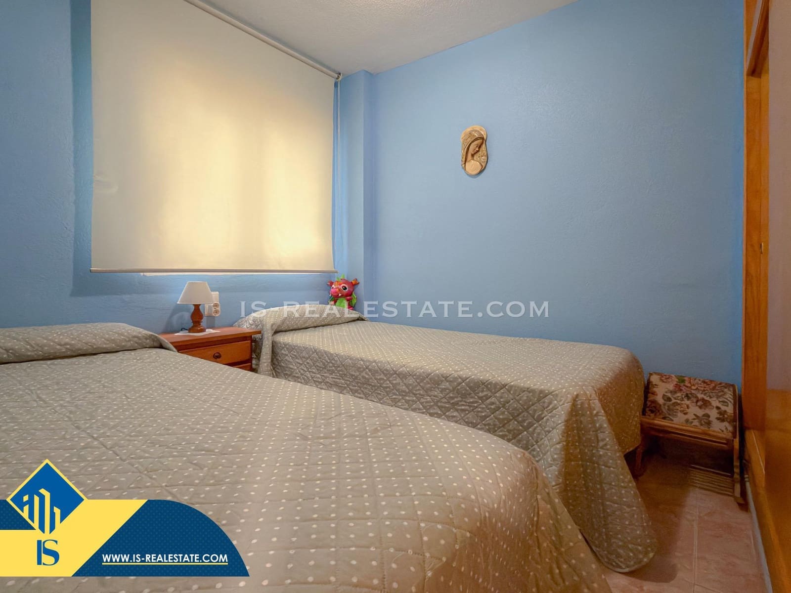 3 makuuhuone Huoneisto myytävänä paikassa Torrevieja mukana uima-altaan 
autotalli - 173 500 € (Ref: 9513452)