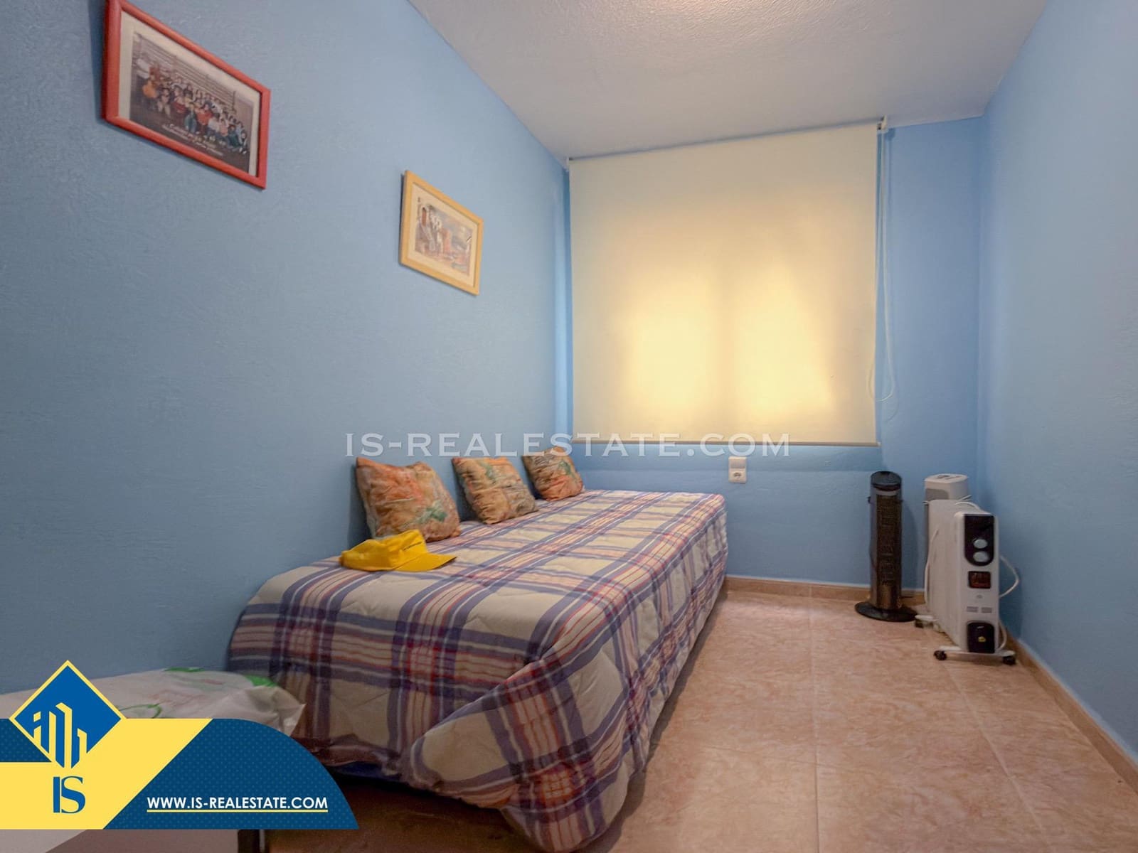 3 makuuhuone Huoneisto myytävänä paikassa Torrevieja mukana uima-altaan 
autotalli - 173 500 € (Ref: 9513452)