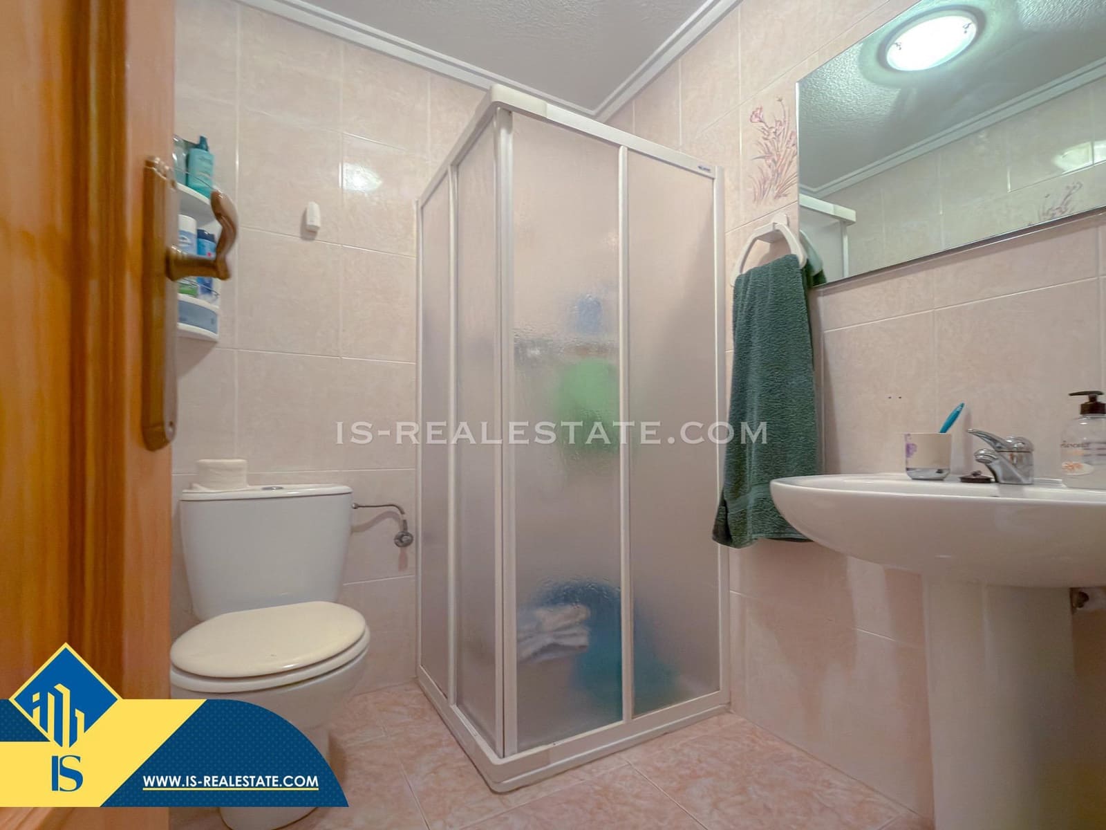 3 makuuhuone Huoneisto myytävänä paikassa Torrevieja mukana uima-altaan 
autotalli - 173 500 € (Ref: 9513452)