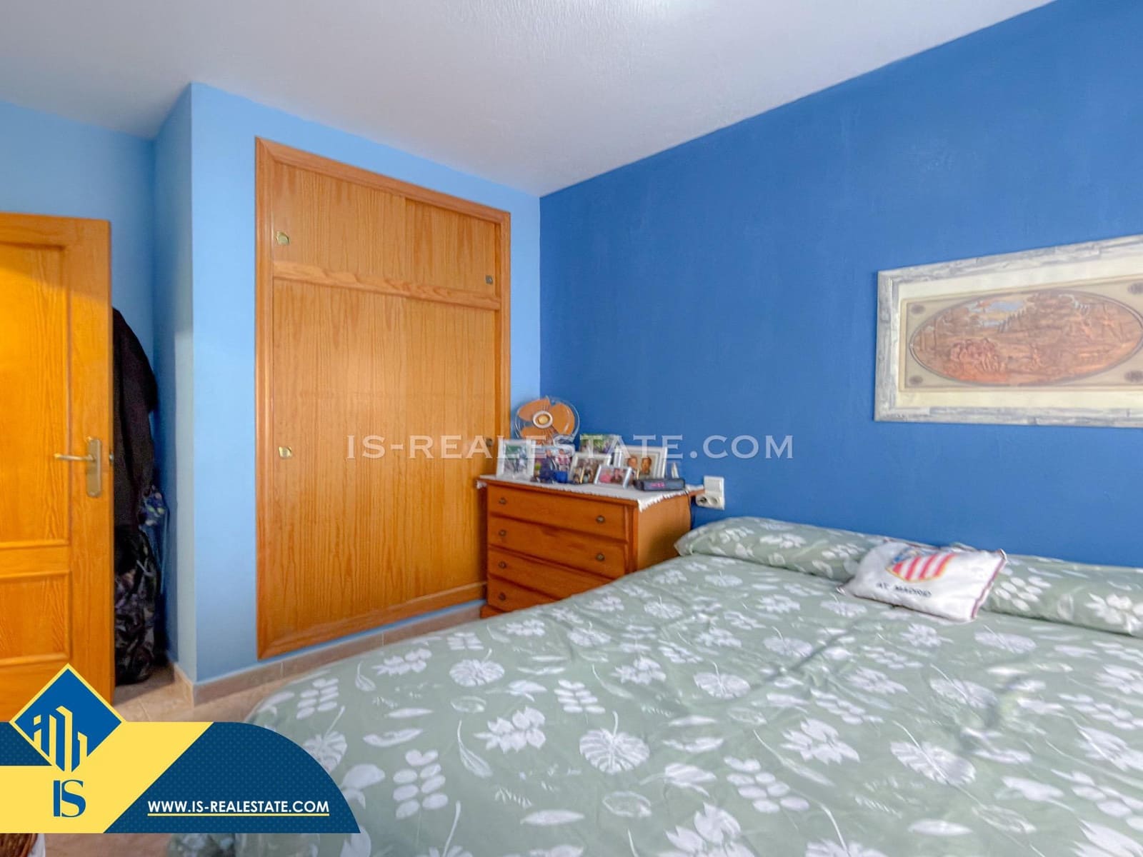 3 makuuhuone Huoneisto myytävänä paikassa Torrevieja mukana uima-altaan 
autotalli - 173 500 € (Ref: 9513452)