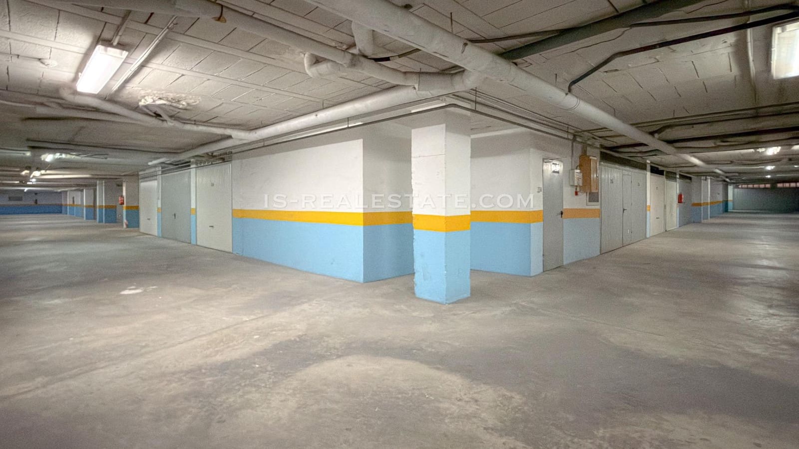 3 makuuhuone Huoneisto myytävänä paikassa Torrevieja mukana uima-altaan 
autotalli - 173 500 € (Ref: 9513452)