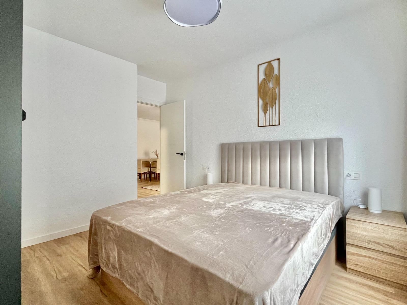 Apartamento de 3 habitaciones en Torrevieja en venta - 249.900 € (Ref: 9521349)