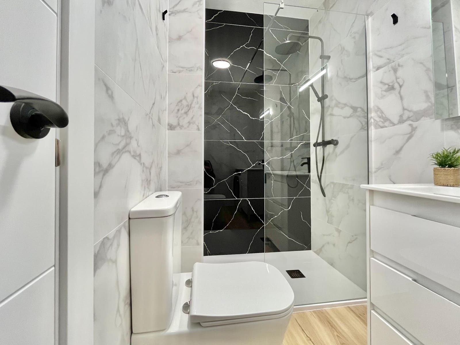 Apartamento de 3 habitaciones en Torrevieja en venta - 249.900 € (Ref: 9521349)