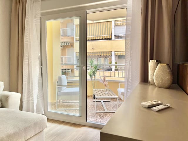 Apartamento de 3 habitaciones en Playa de los Locos, Torrevieja en venta - 249.900 € (Ref: 9521349)