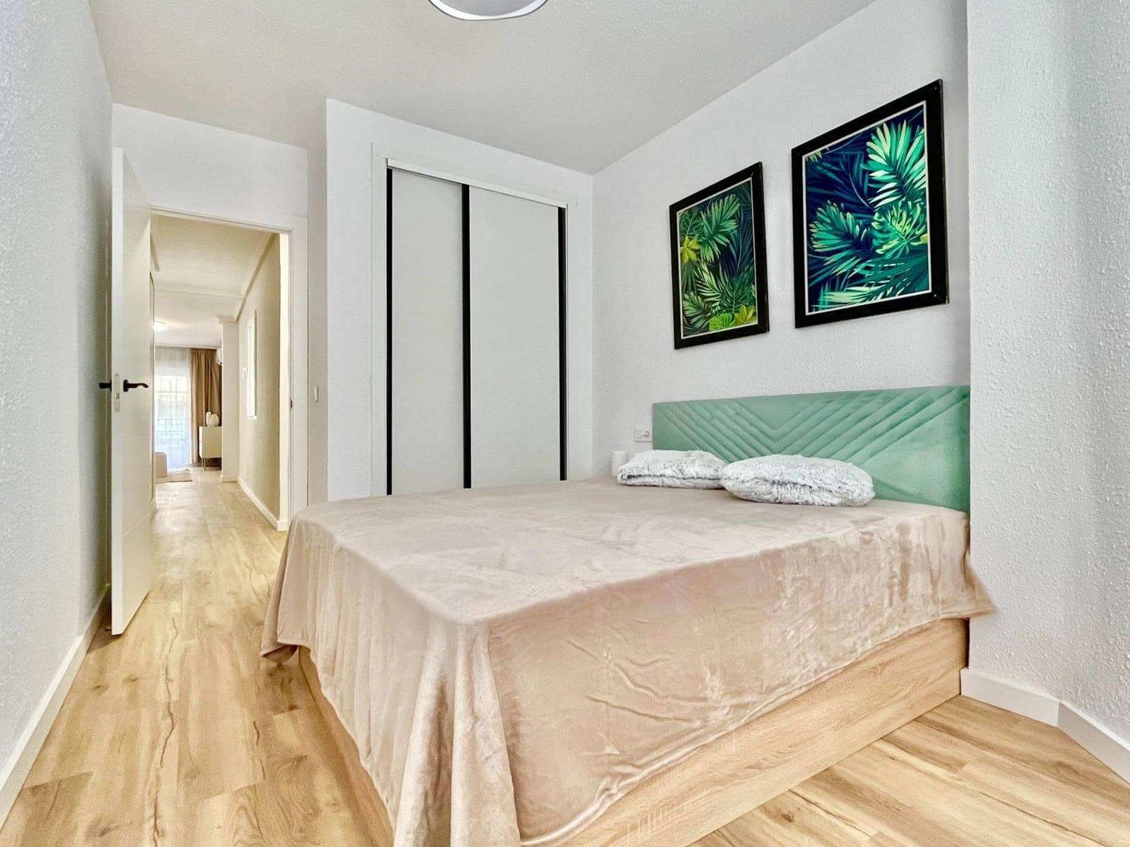 Apartamento de 3 habitaciones en Torrevieja en venta - 249.900 € (Ref: 9521349)