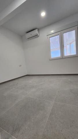 2 Zimmer Penthouse zu verkaufen in Torrevieja - 204.900 € (Ref: 9521352)