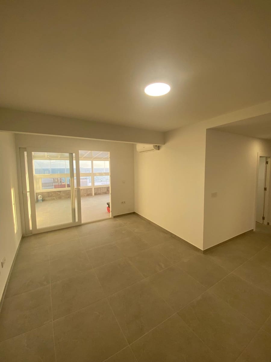 2 Zimmer Penthouse zu verkaufen in Torrevieja - 204.900 € (Ref: 9521352)