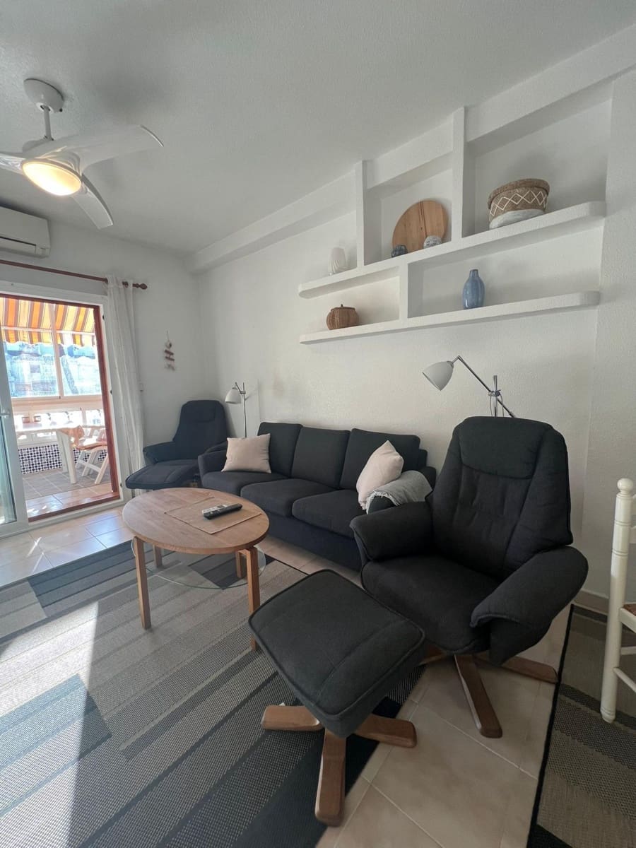 2 soverom Leilighet til salgs i Torrevieja med svømmebasseng - € 220 000 (Ref: 9524350)