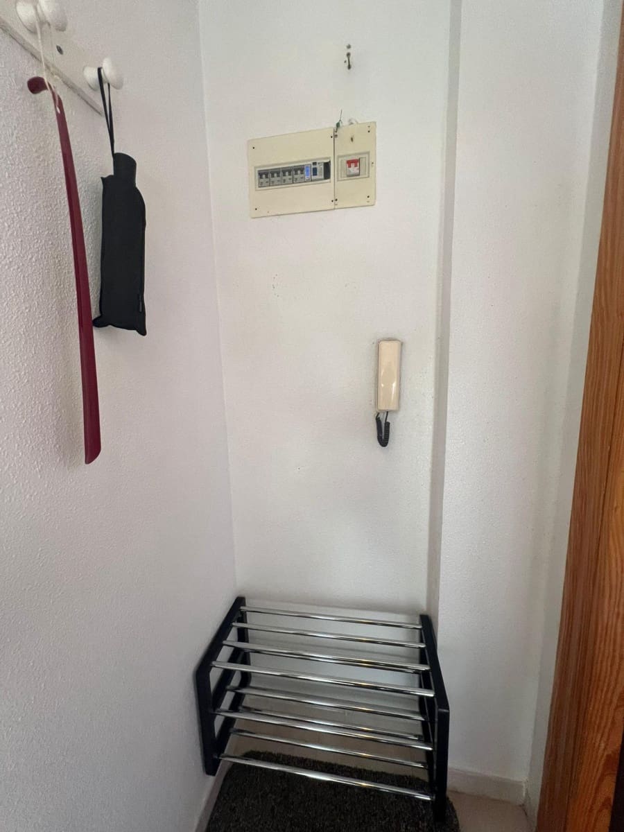 2 soverom Leilighet til salgs i Torrevieja med svømmebasseng - € 220 000 (Ref: 9524350)