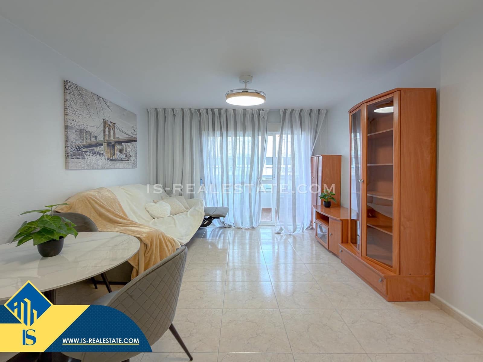 1 bedroom Apartment for sale in Torrevieja with pool - € 139,900 (Ref: 9527745)