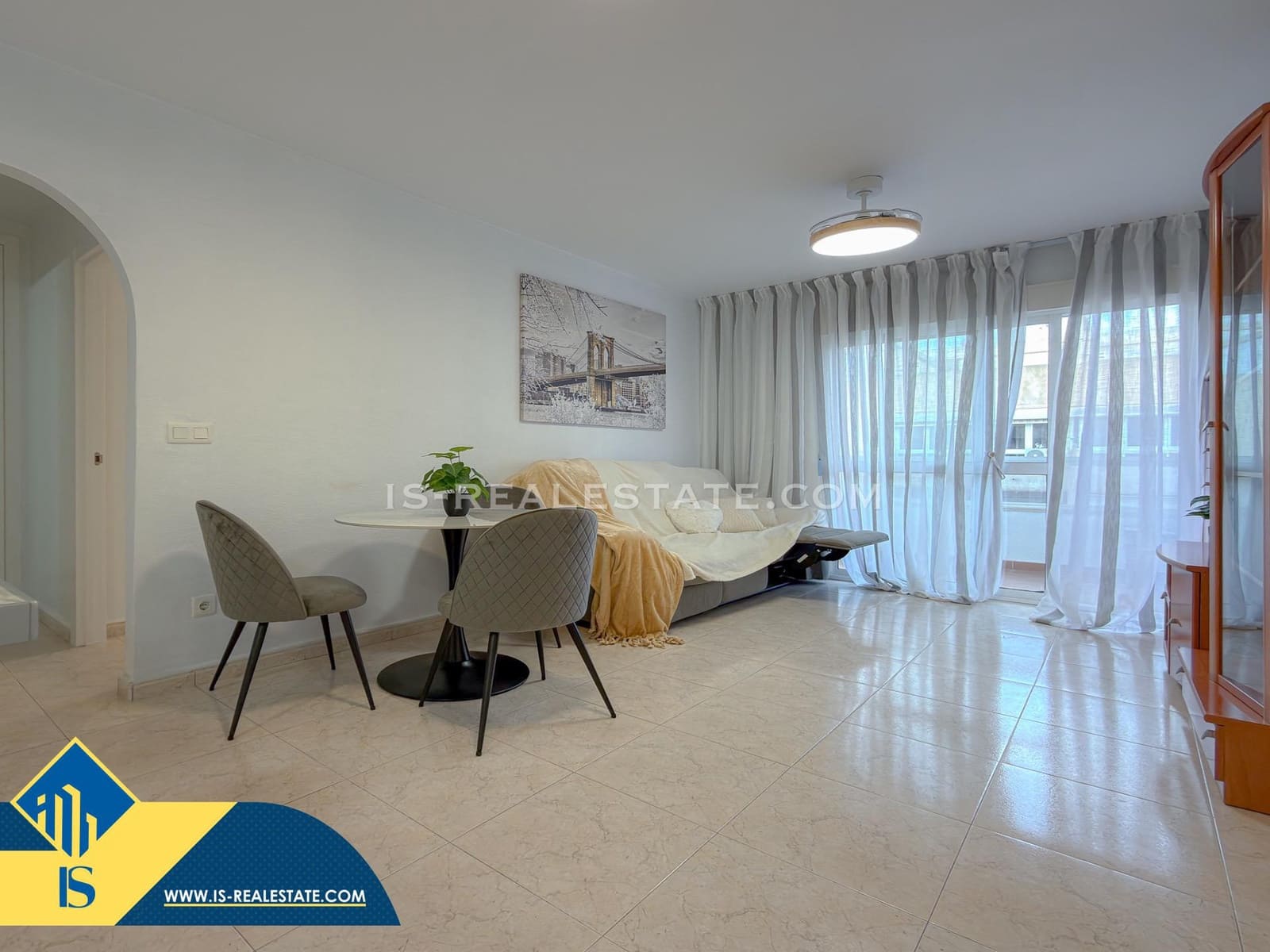 1 bedroom Apartment for sale in Torrevieja with pool - € 139,900 (Ref: 9527745)