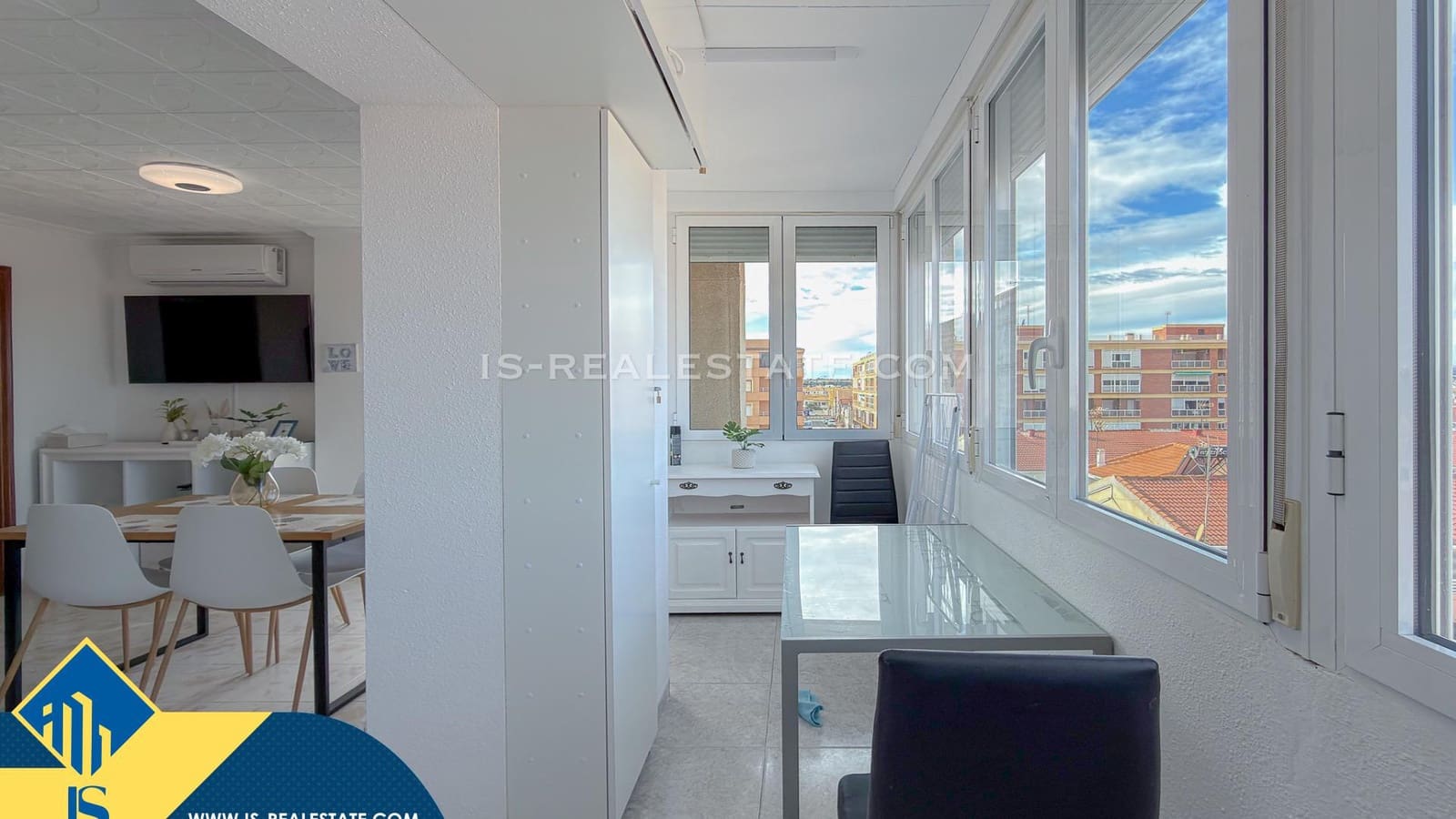 1 bedroom Apartment for sale in Torrevieja - € 124,900 (Ref: 9527747)