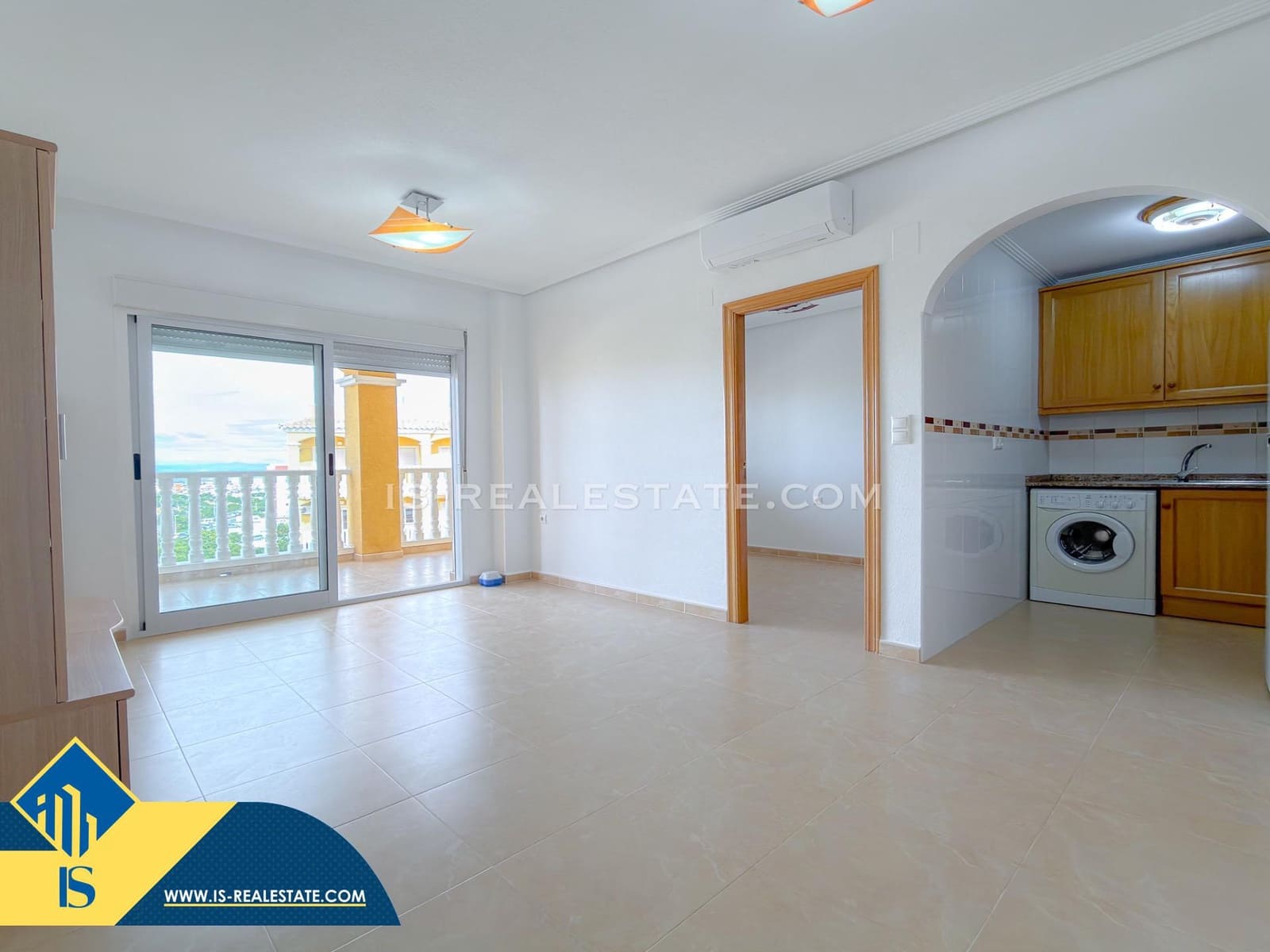 2 soveværelse Penthouse til salg i Torrevieja med swimmingpool garage - € 189.900 (Ref: 9527748)