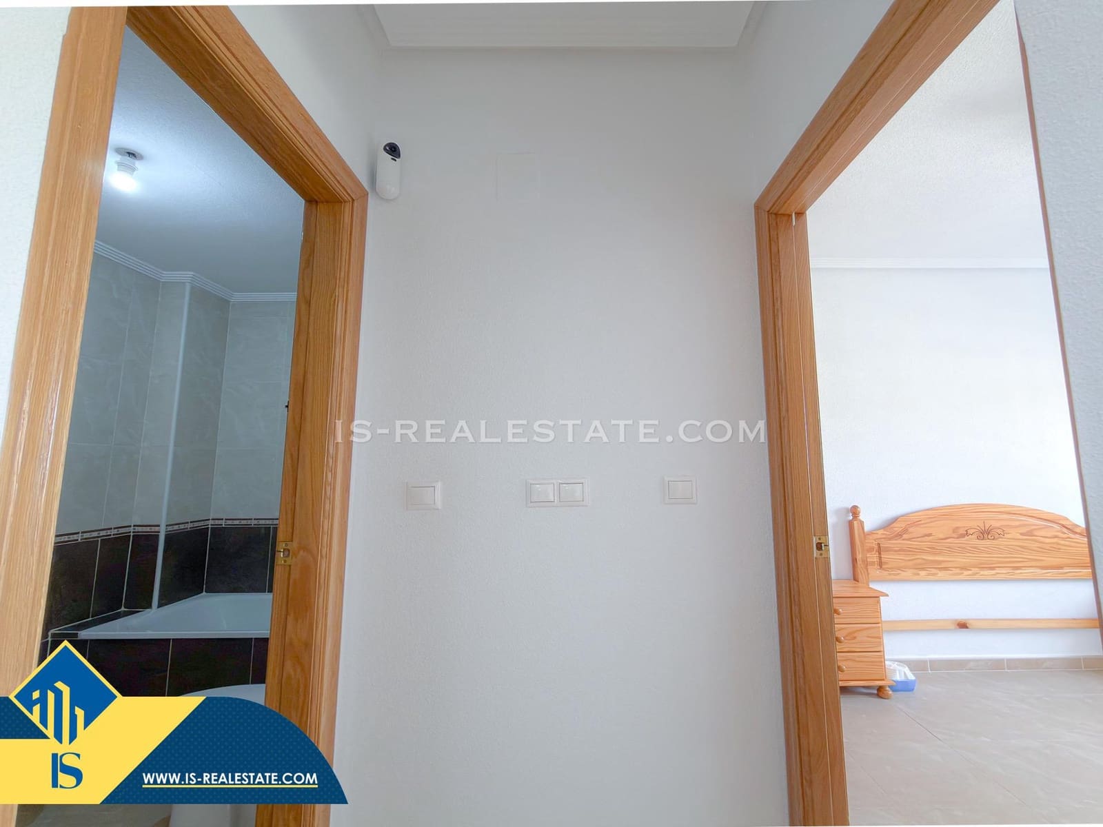 2 soveværelse Penthouse til salg i Torrevieja med swimmingpool garage - € 189.900 (Ref: 9527748)