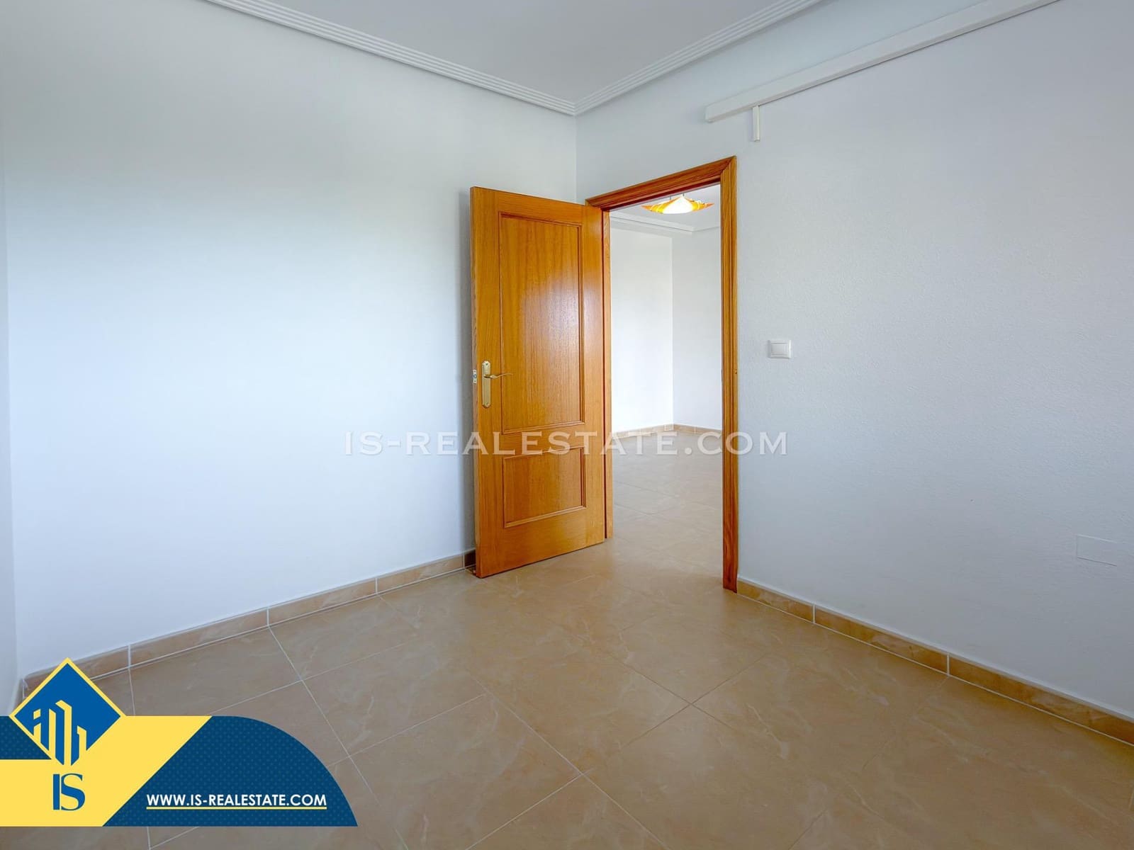 2 soveværelse Penthouse til salg i Torrevieja med swimmingpool garage - € 189.900 (Ref: 9527748)