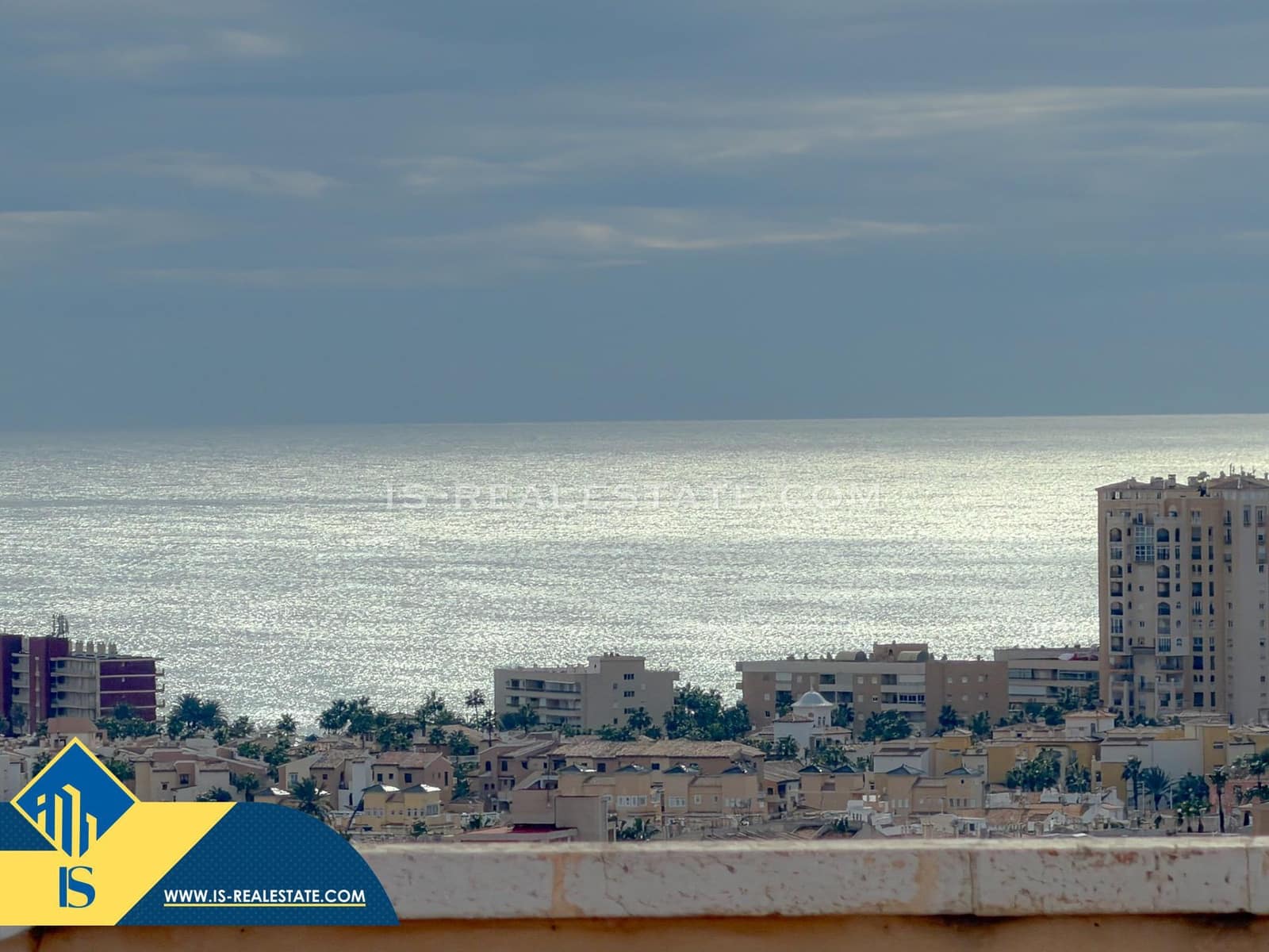 2 soveværelse Penthouse til salg i Torrevieja med swimmingpool garage - € 189.900 (Ref: 9527748)