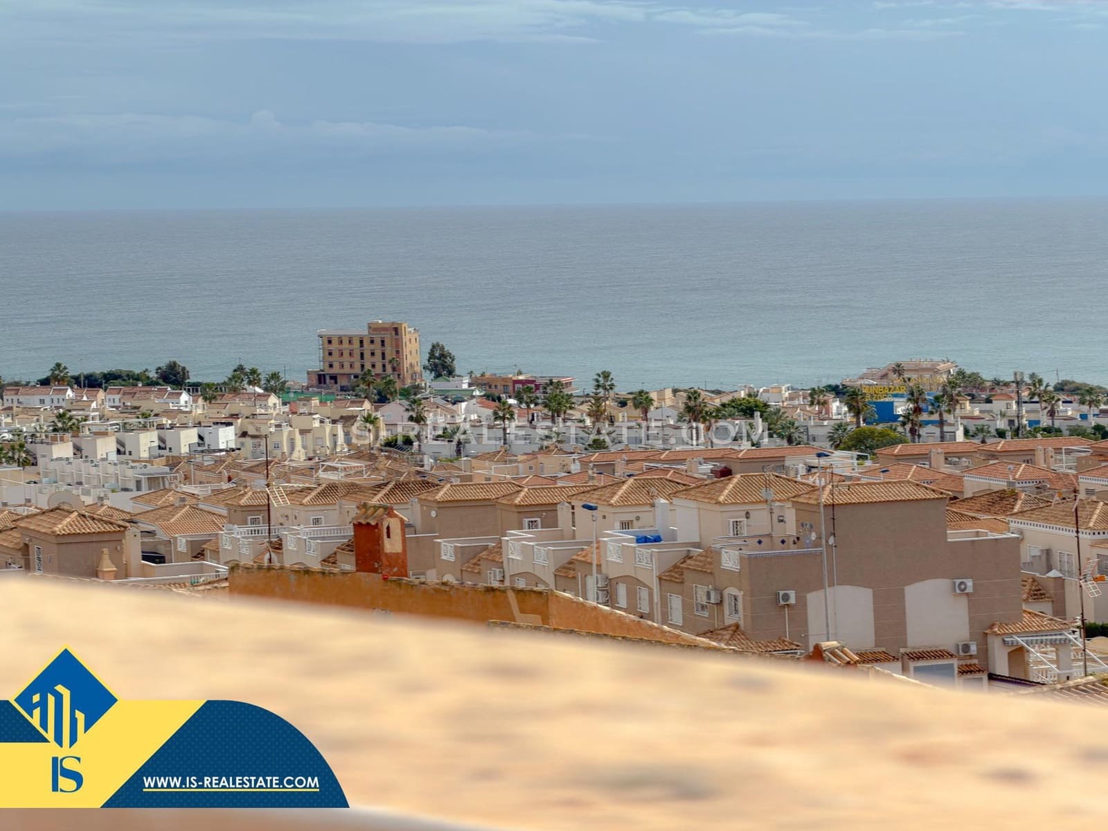 2 soveværelse Penthouse til salg i Torrevieja med swimmingpool garage - € 189.900 (Ref: 9527748)