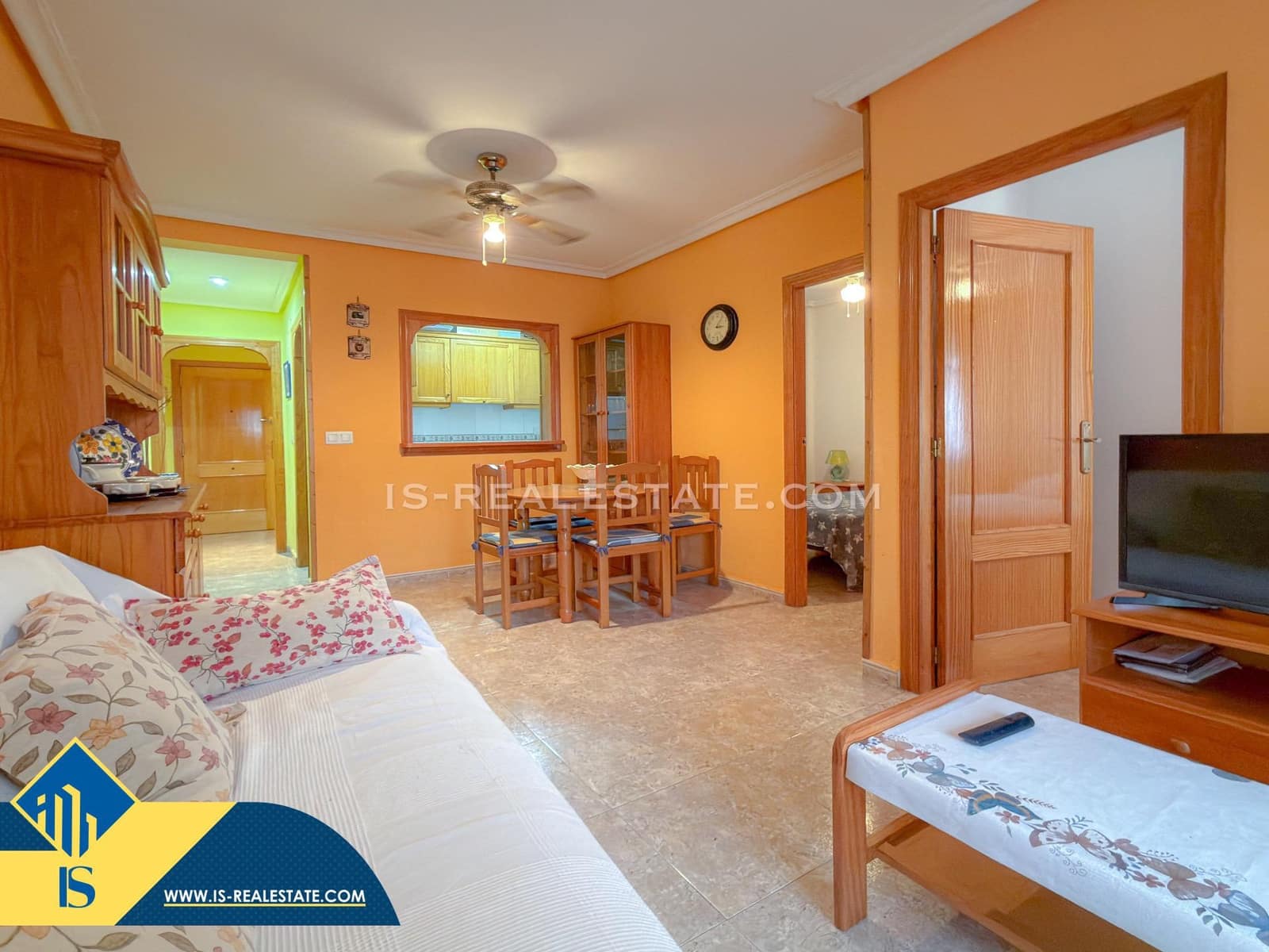 2 soverom Leilighet til salgs i Torrevieja med garasje - € 139 900 (Ref: 9530623)