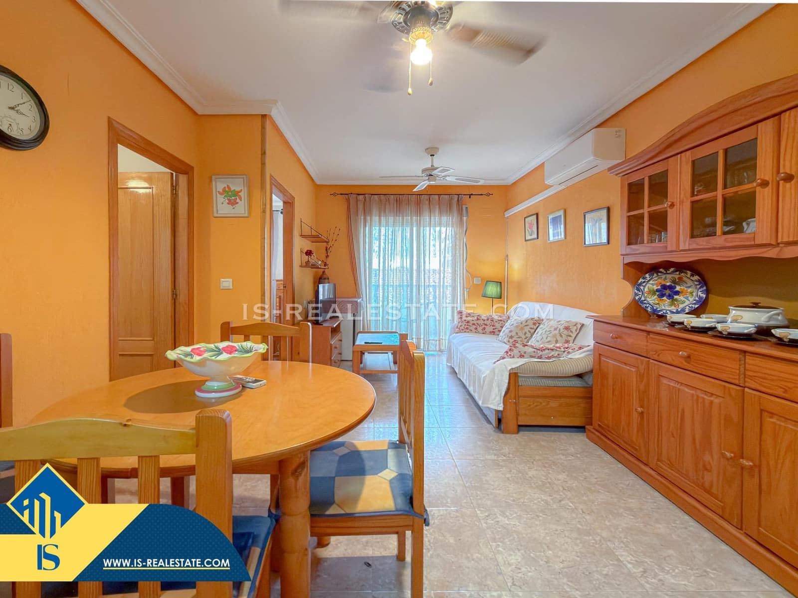 2 soverom Leilighet til salgs i Torrevieja med garasje - € 139 900 (Ref: 9530623)