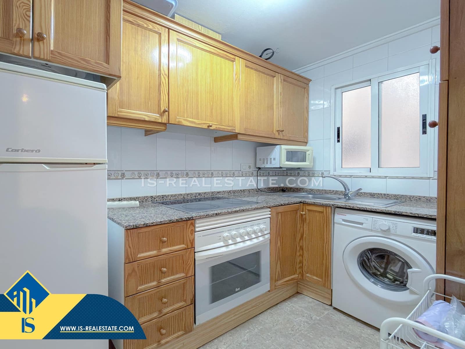 2 soverom Leilighet til salgs i Torrevieja med garasje - € 139 900 (Ref: 9530623)