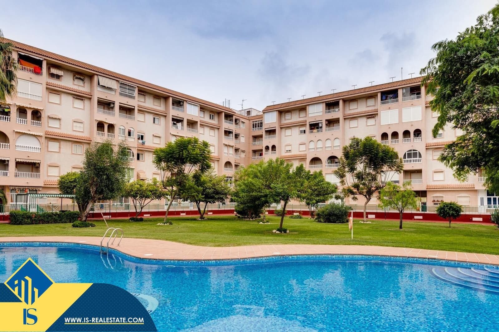 2 soverom Leilighet til salgs i Torrevieja med svømmebasseng - € 123 500 (Ref: 9530624)