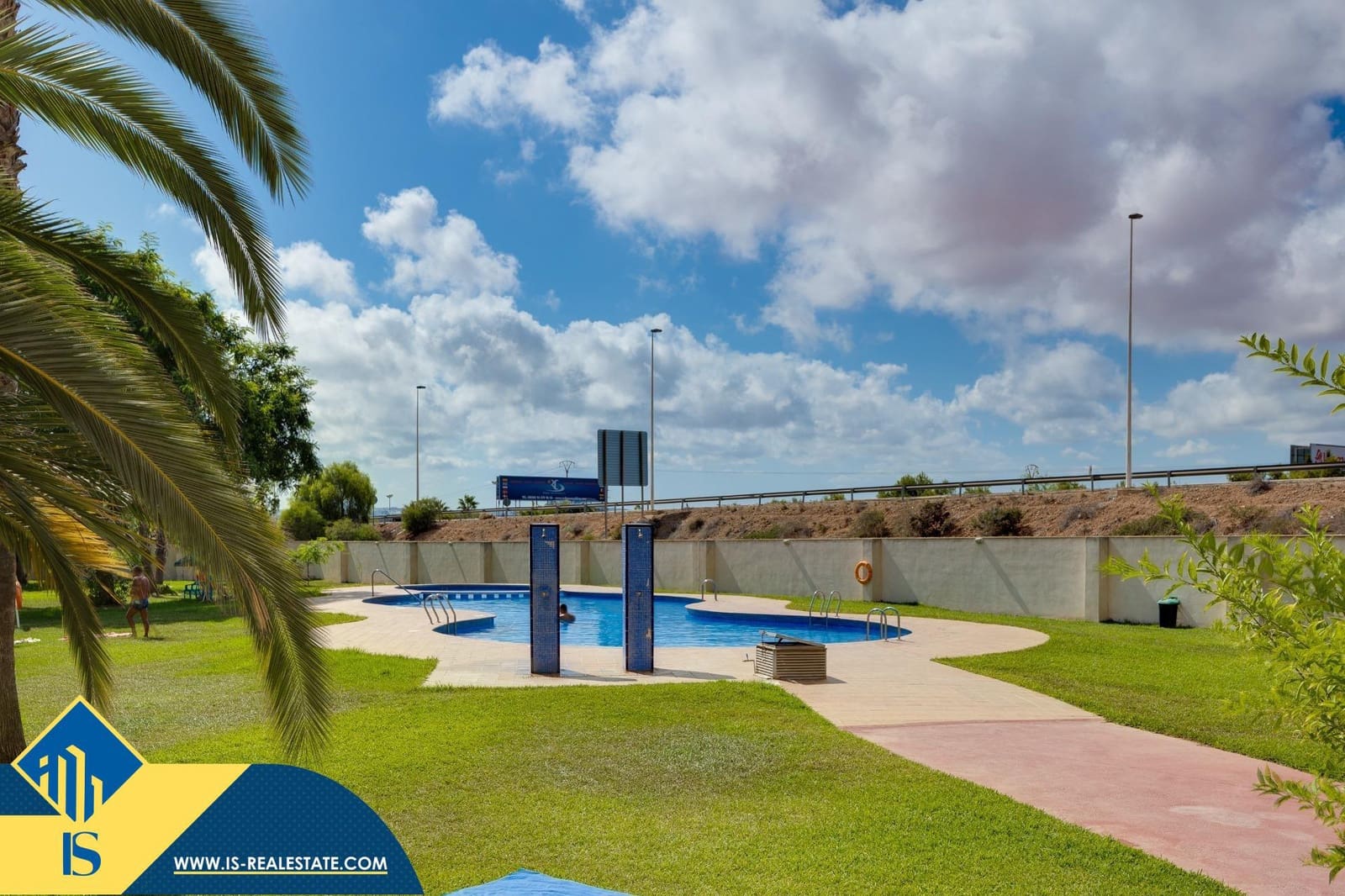 2 soverom Leilighet til salgs i Torrevieja med svømmebasseng - € 123 500 (Ref: 9530624)