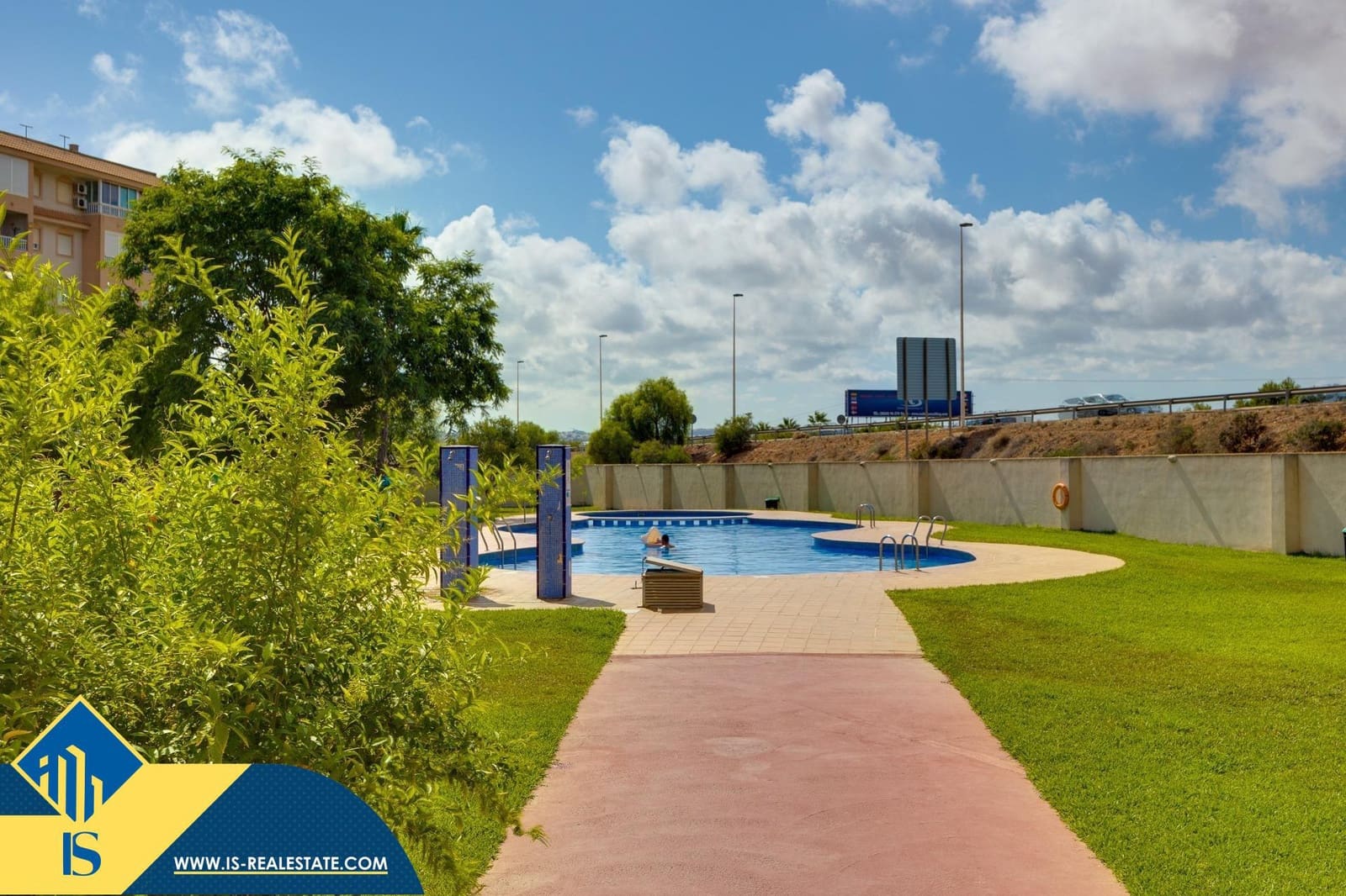 2 soverom Leilighet til salgs i Torrevieja med svømmebasseng - € 123 500 (Ref: 9530624)