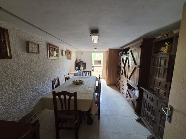 Chalet de 3 habitaciones en Orihuela Costa, Orihuela en venta - 950.000 € (Ref: 9530625)