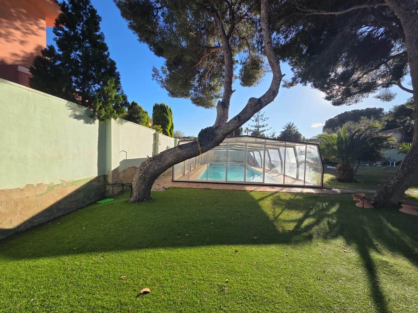 Chalet de 3 habitaciones en Orihuela Costa en venta - 950.000 € (Ref: 9530625)
