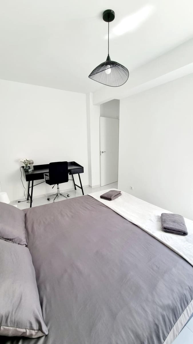 Apartamento de 3 habitaciones en Torrevieja en venta - 229.000 € (Ref: 9533815)