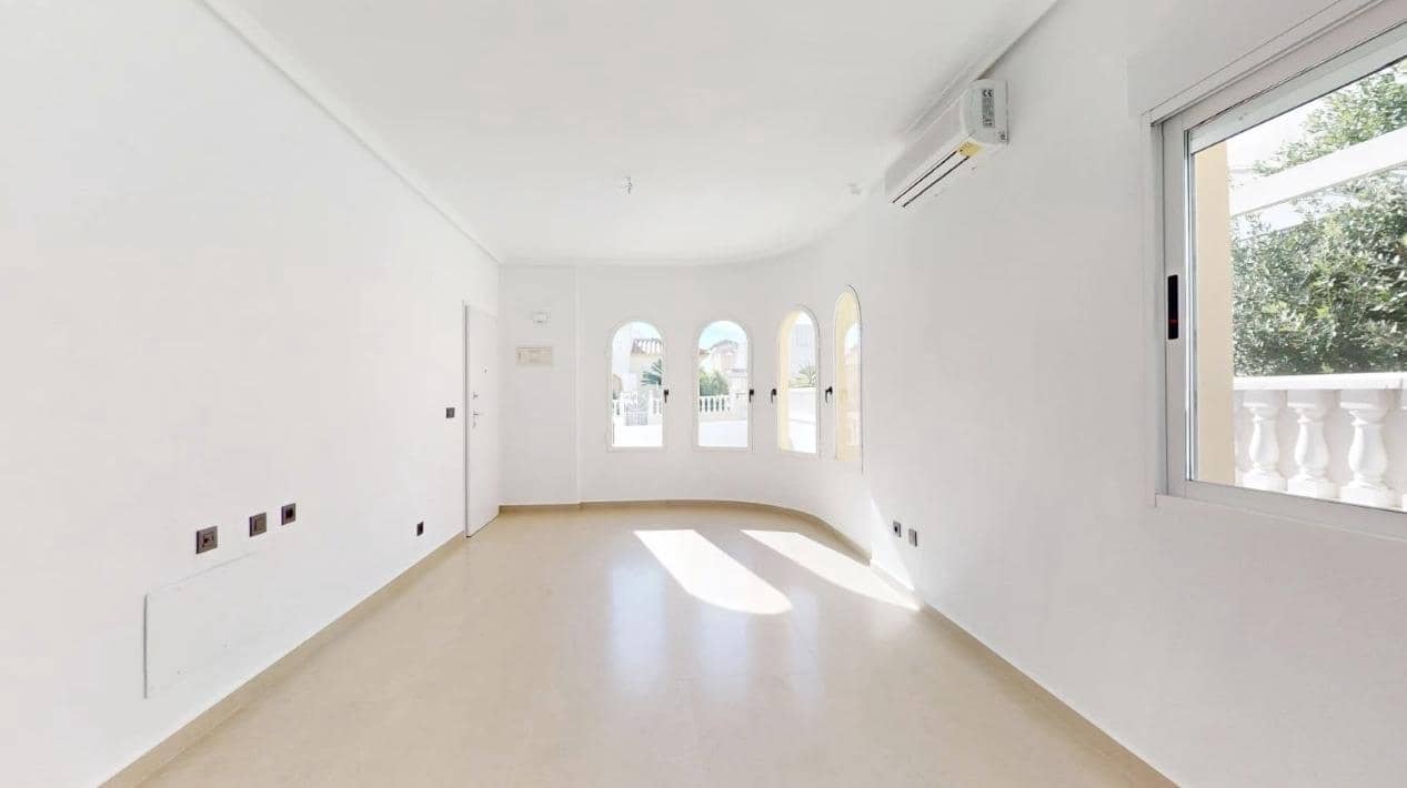 Chalet de 2 habitaciones en Algorfa en venta con piscina garaje - 242.900 € (Ref: 9535997)