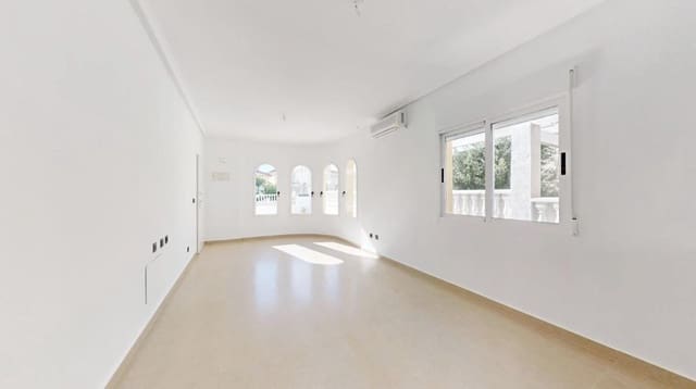 Chalet de 2 habitaciones en Algorfa en venta con piscina garaje - 242.900 € (Ref: 9535997)