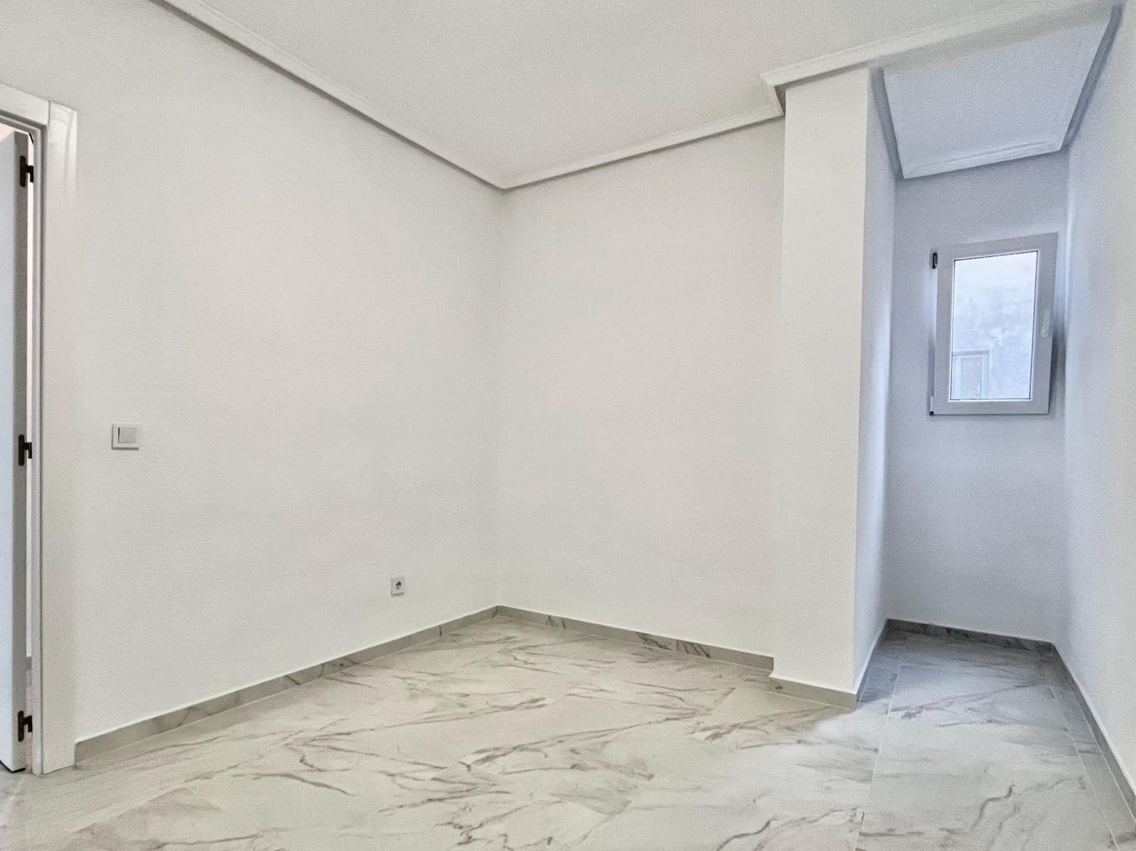 2 quarto Apartamento para venda em Torrevieja - 165 000 € (Ref: 9535998)