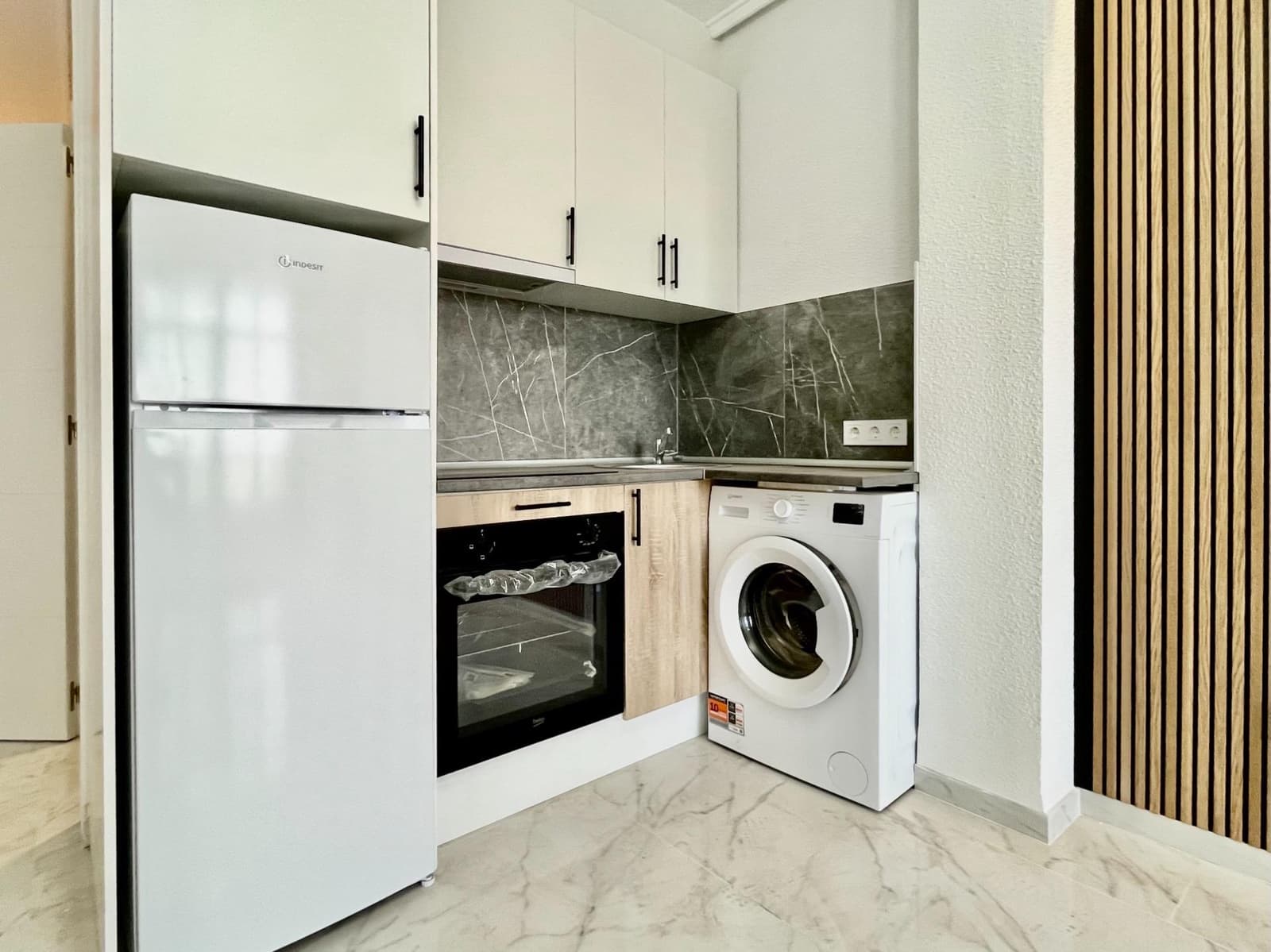 2 quarto Apartamento para venda em Torrevieja - 165 000 € (Ref: 9535998)