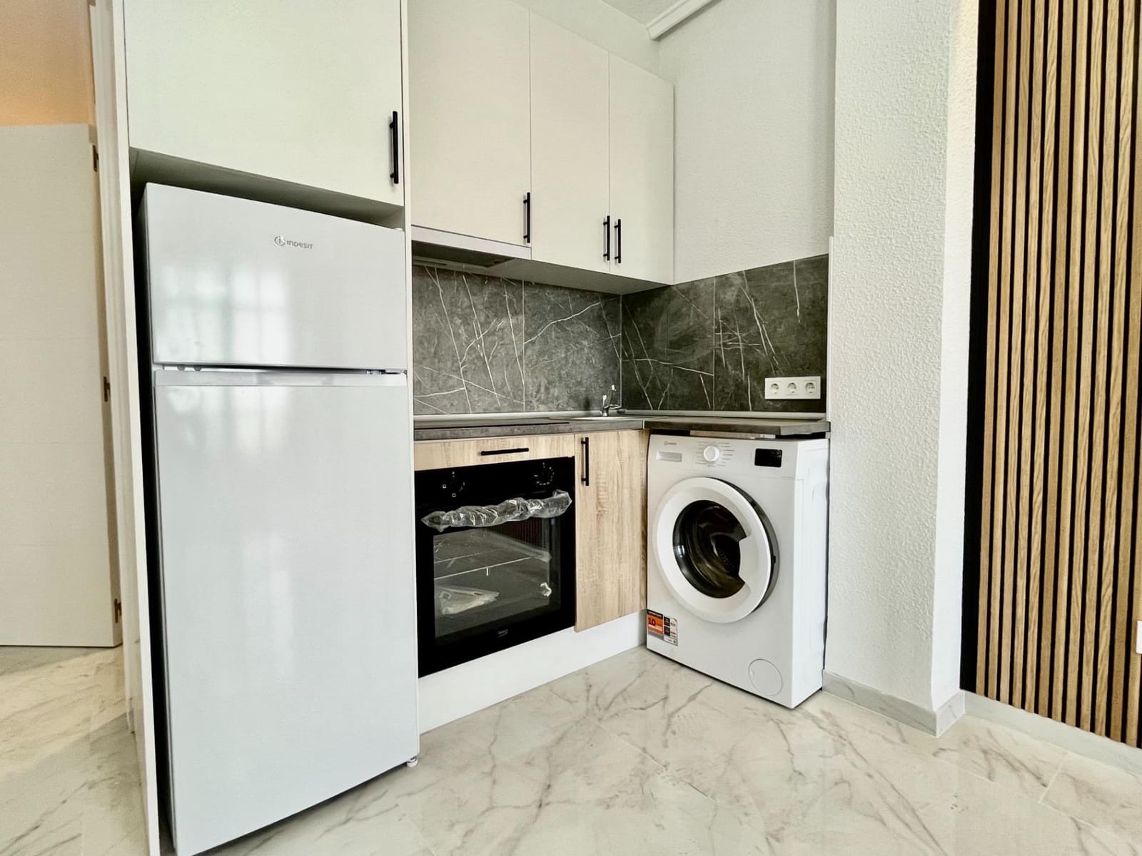 2 quarto Apartamento para venda em Torrevieja - 165 000 € (Ref: 9535998)