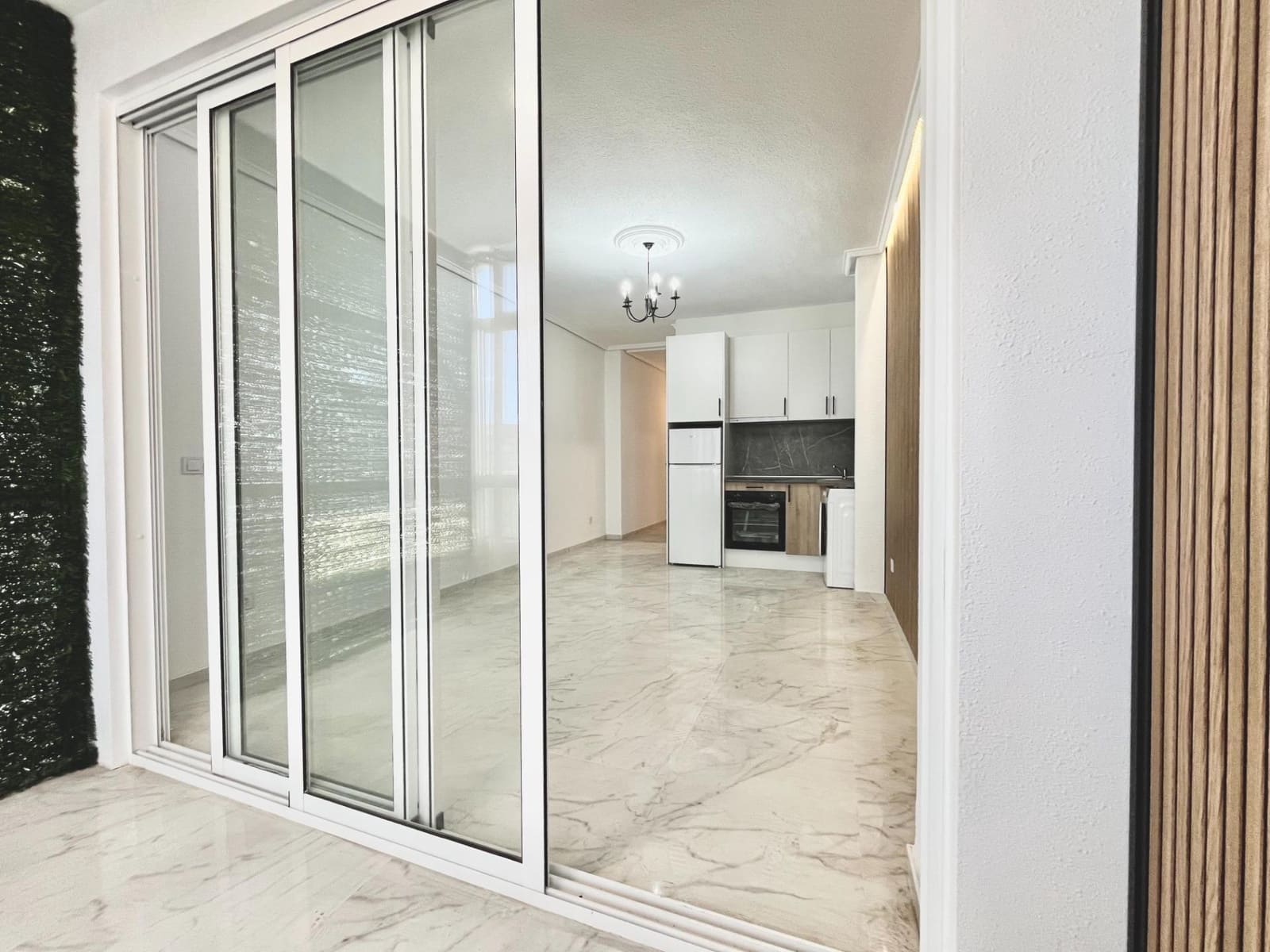 2 quarto Apartamento para venda em Torrevieja - 165 000 € (Ref: 9535998)