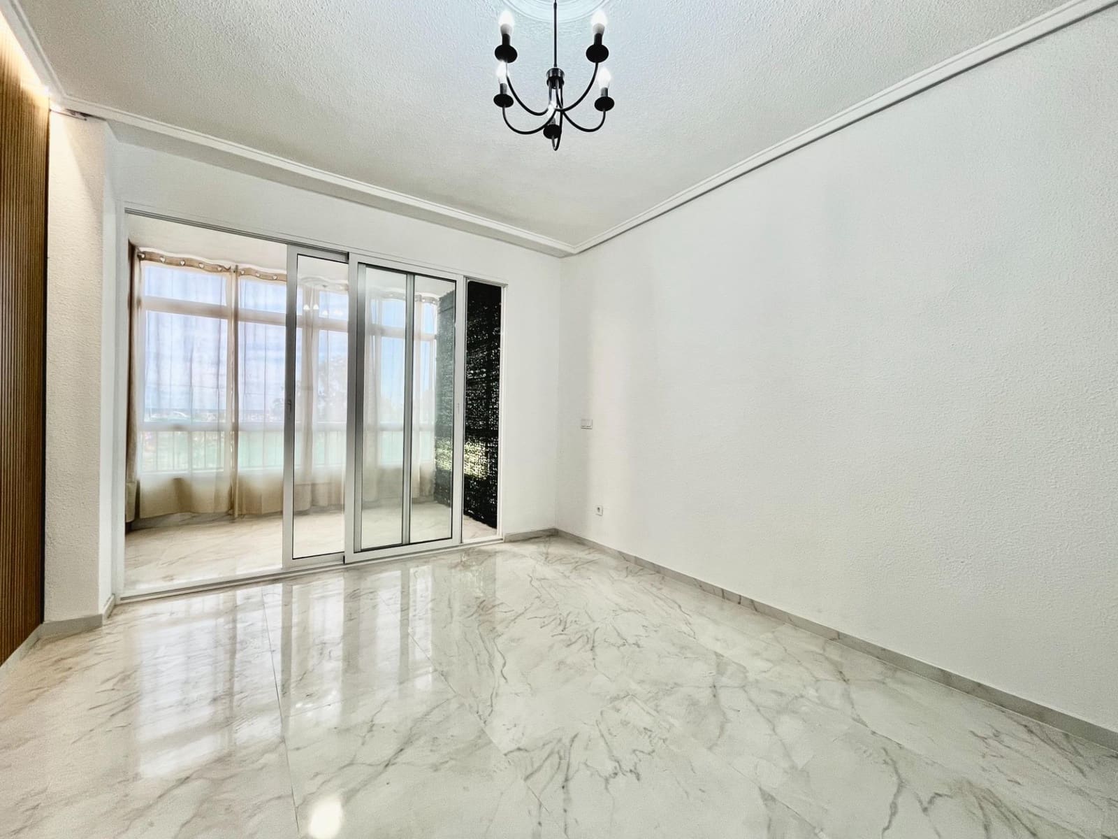 2 quarto Apartamento para venda em Torrevieja - 165 000 € (Ref: 9535998)