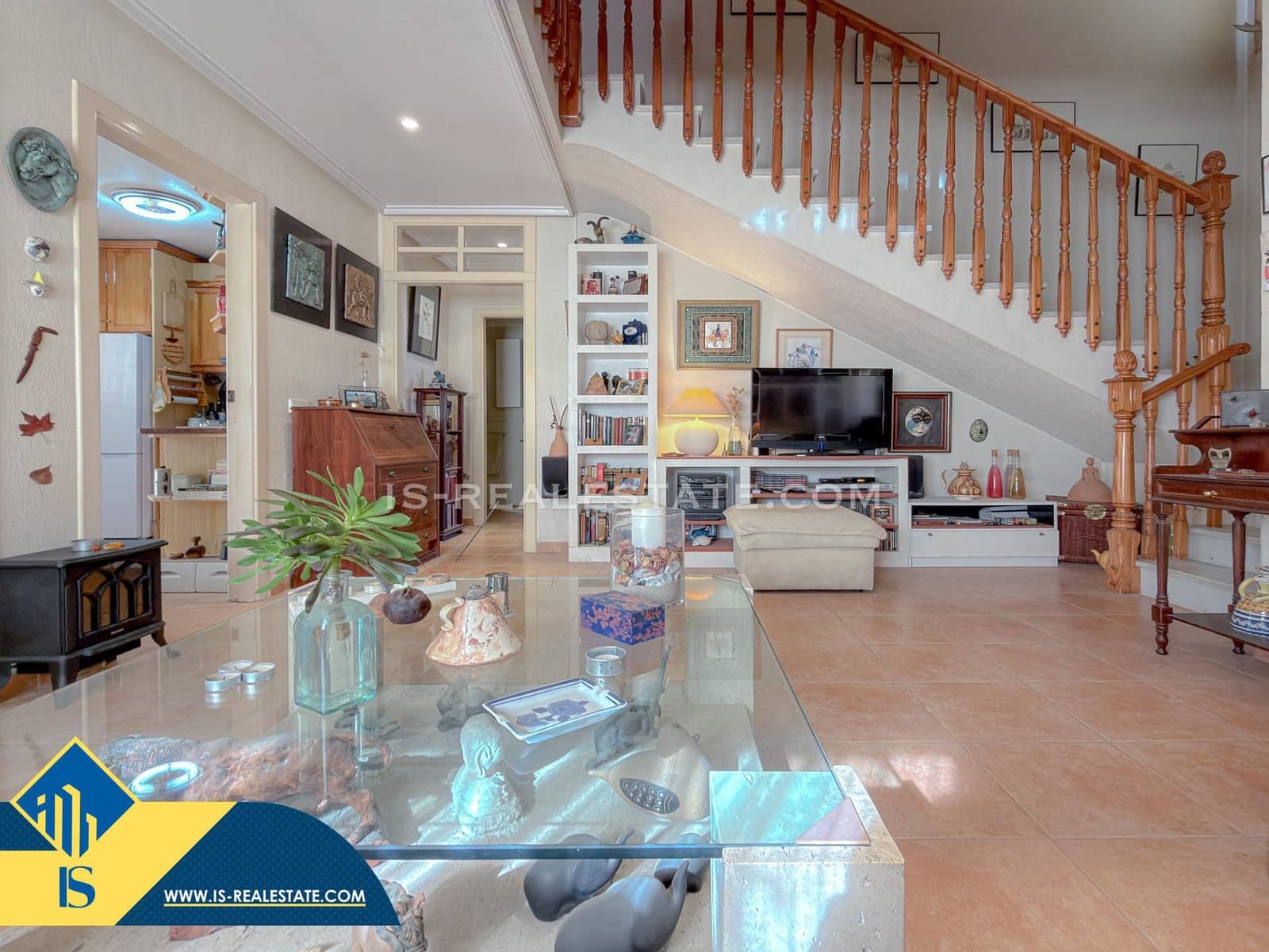 Chalet de 4 habitaciones en Torrevieja en venta con piscina - 329.900 € (Ref: 9536000)