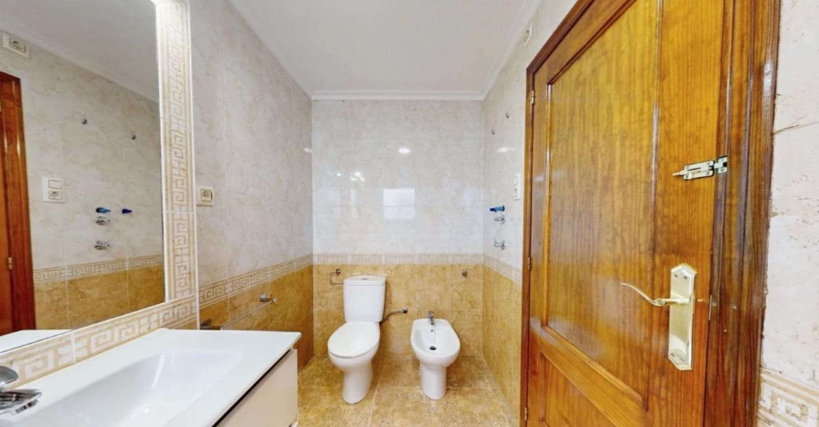 2 bedroom Penthouse for sale in Campoamor with pool garage - € 184,900 (Ref: 9536802)