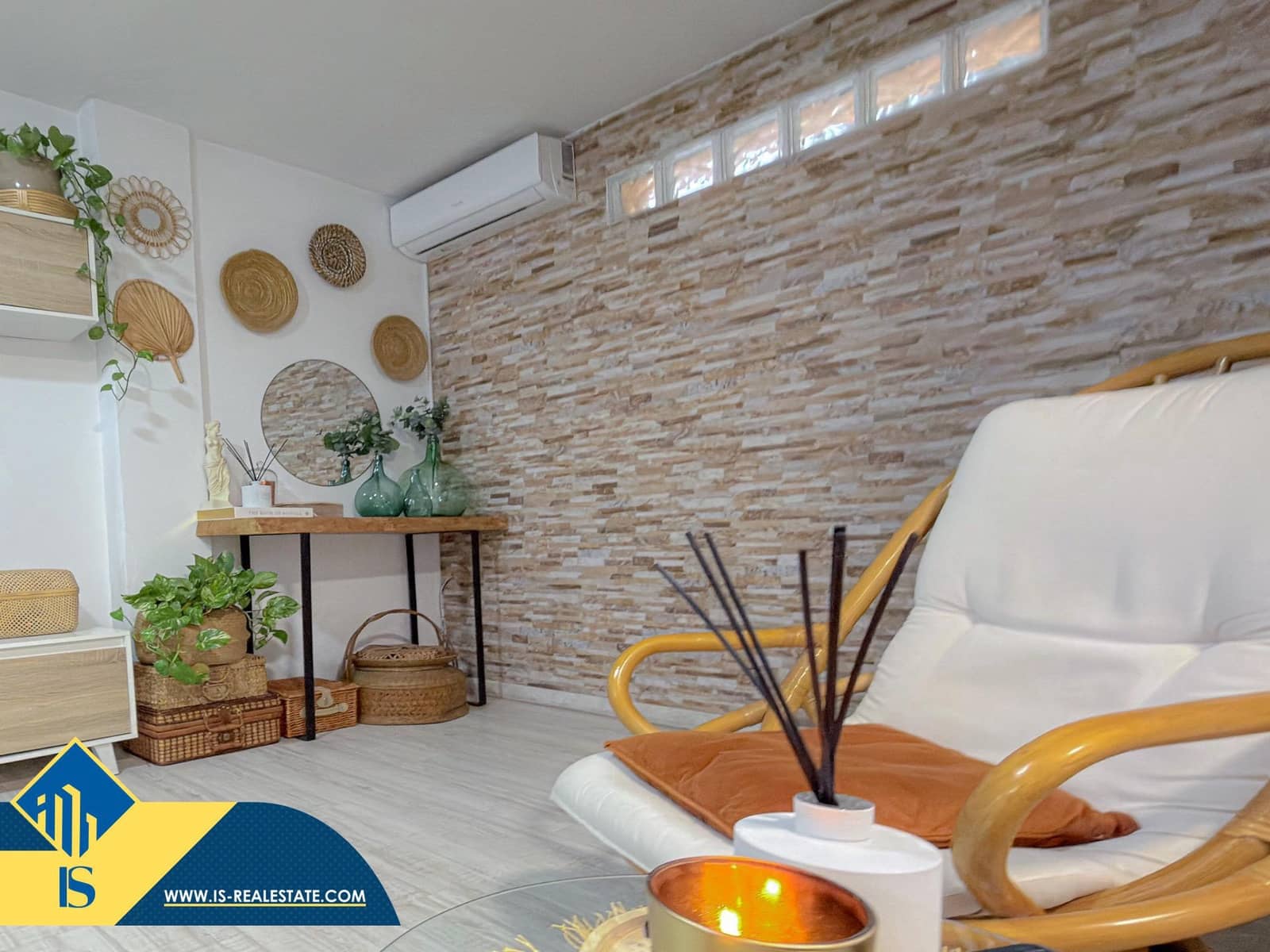 3 soverom Kjedet enebolig til salgs i Torrevieja med svømmebasseng - € 189 900 (Ref: 9543721)